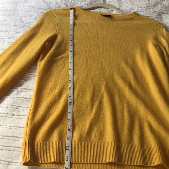 Talbot’s 100% Cashmere Yellow Sweater - Picture 6 of 7